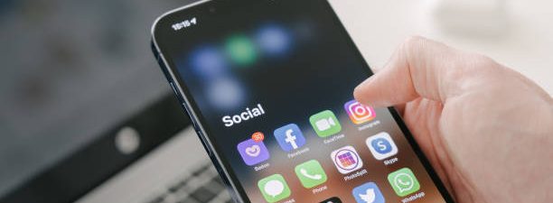 How to Track Competitor Instagram Like Trends